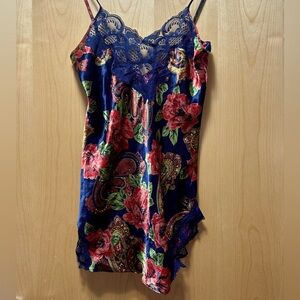 Vintage Victoria secret floral and paisley slip
